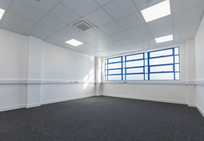 Unfurnished workspace: Effie Road, Access Storage in Fulham