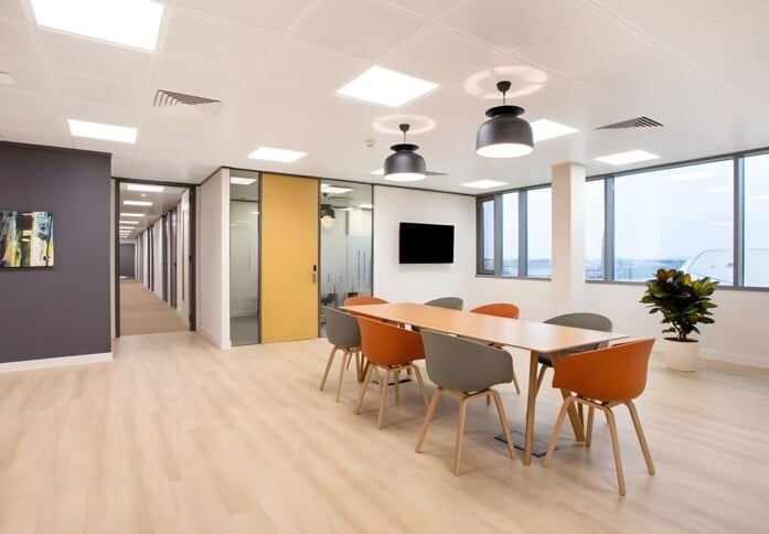 Breakout space for clients - Lincoln Building, Regus in Belfast, BT1 - Northern Ireland