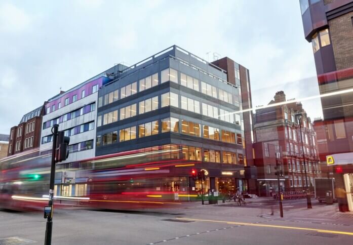 The building at Baker Street, Kontor in Marylebone, NW1 - London