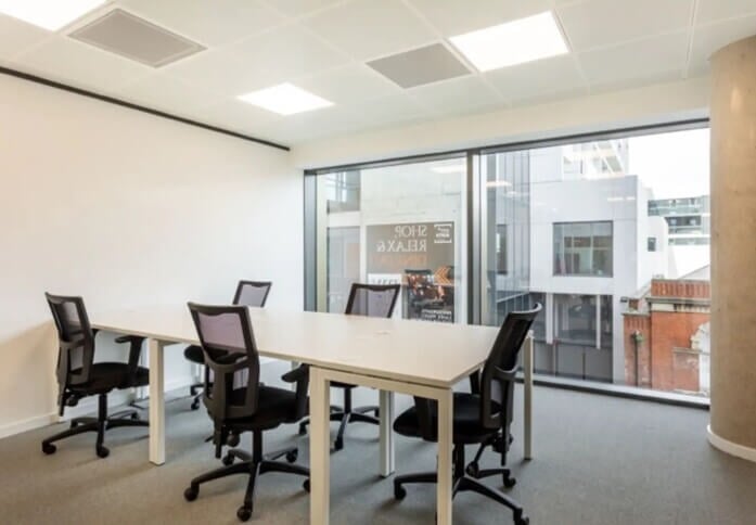 Private workspace in City North Place, Regus (Finsbury Park)