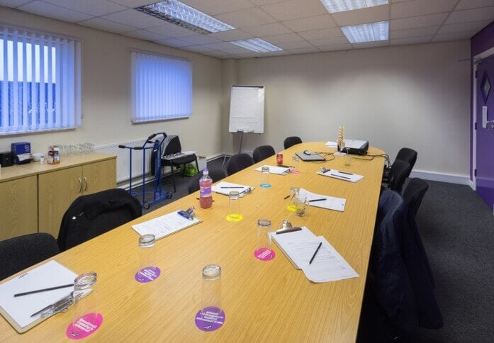 Meeting room - Willenhall, Biz - Space in Wolverhampton