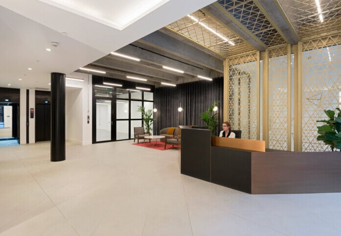 Reception - Alie Street, Business Cube Management Solutions Ltd in Aldgate