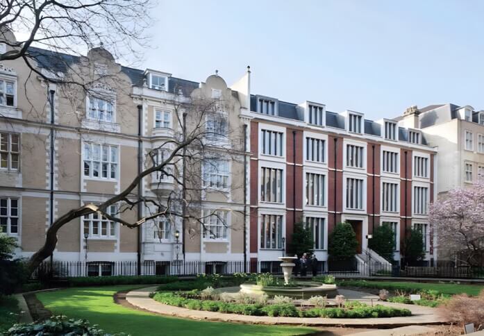 Building pictures of 11 Staple Inn, Metspace London Limited at Chancery Lane, WC2A - London