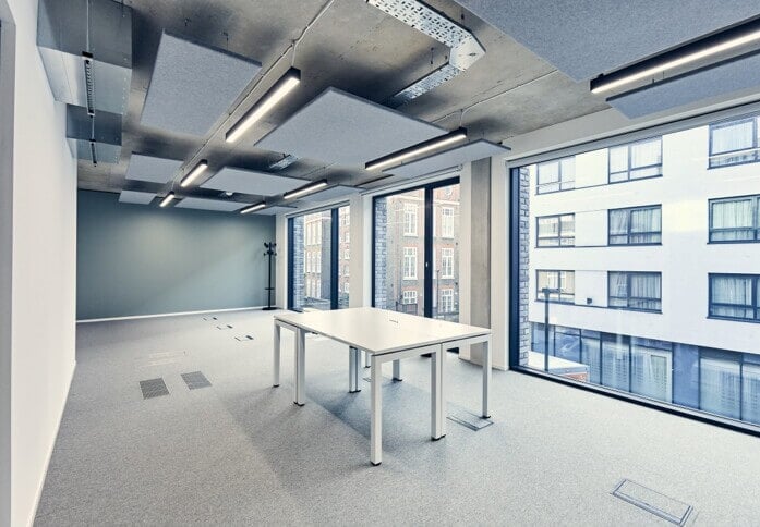 Private workspace in White Lion Street, Regus (Angel)