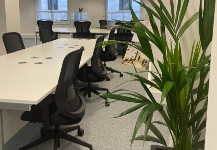 Dedicated workspace in Queen Street, Clockhouse Property Consulting Limited, Bank, EC2 - London