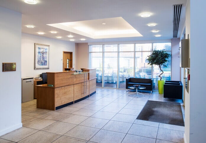 Reception at Clarendon Road, Regus in Redhill