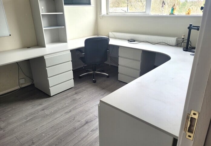 Dedicated workspace, 27 Breakfield, Thomas Blake (Coulsdon Office Space) in Coulsdon, CR5 - London