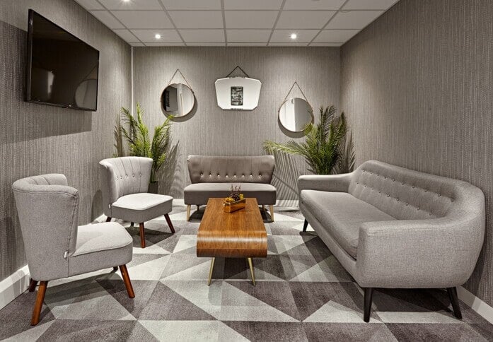 Breakout area - Victoria Avenue, Podium Space Ltd in Liverpool Street