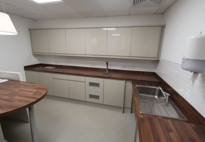 Use the Kitchen at Creechurch Lane, Podium Space Ltd in Aldgate