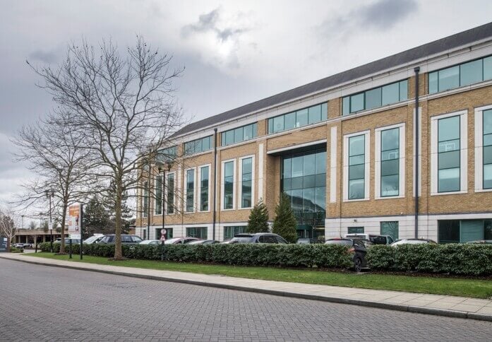 The building at Arlington Square, Regus in Bracknell