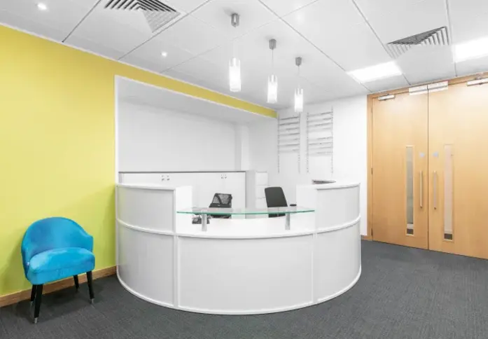 Reception - Wellington Place, Regus in Leeds