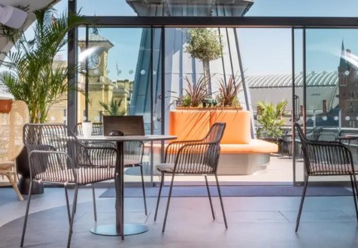 Balcony/terrace in Kings Cross Bridge, Landmark Space (WC1 - London)