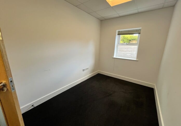 Unfurnished workspace - The Courtyard, Freedom Works Ltd, Horsham, RH12 - South East