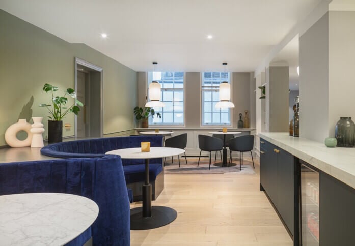 Breakout space for clients - Eaton Gate, The Argyll Club (LEO) in Belgravia, SW1 - London