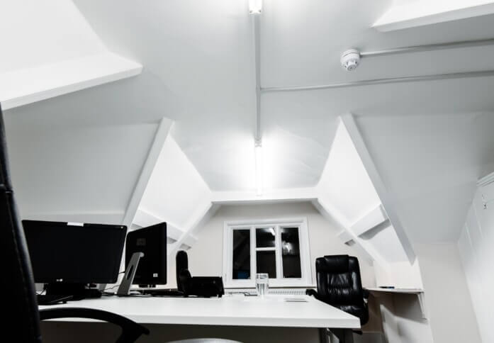 Private workspace - Broad Street, The Workstation Holdings Ltd (Wokingham)