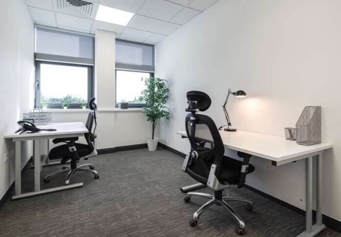 Dedicated workspace Turnberry Park Road, Pure Offices in Leeds, LS1