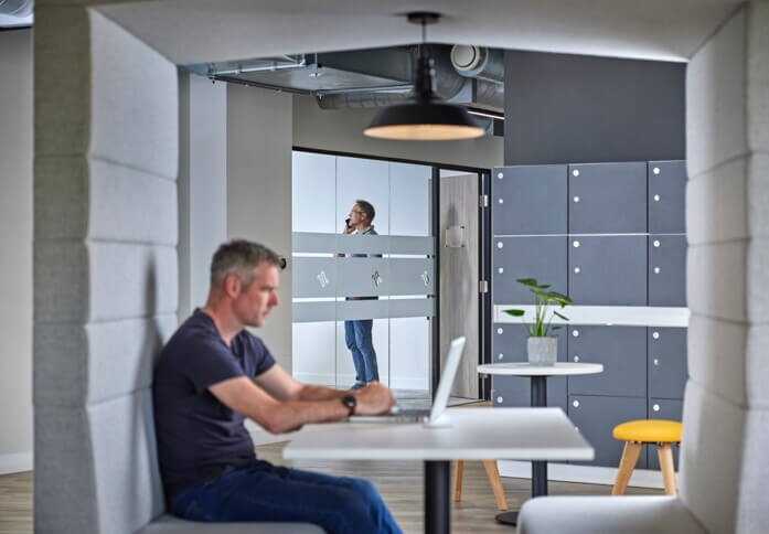 A breakout area in Frobisher House, FigFlex Offices Ltd, Southampton, SO14 - South East