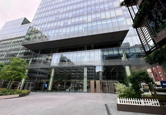 Building external for No.1 Spinningfields, Cubo Holdings Limited, Manchester, M1 - North West