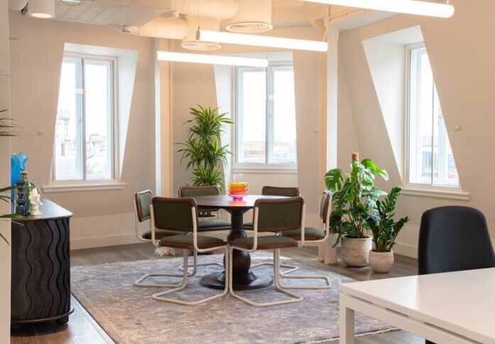 Breakout area at Kingsway, Canvas Offices in Holborn, WC1 - London