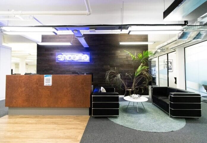 Reception - Great Suffolk St, Knowlemore Ltd in Southwark