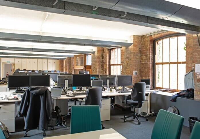 Dedicated workspace in Greenhill Rents, Kitt Technology Limited, Farringdon