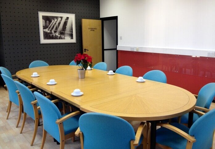 Meeting room - Church Lane, Oasis Business Centres in Kingsbury