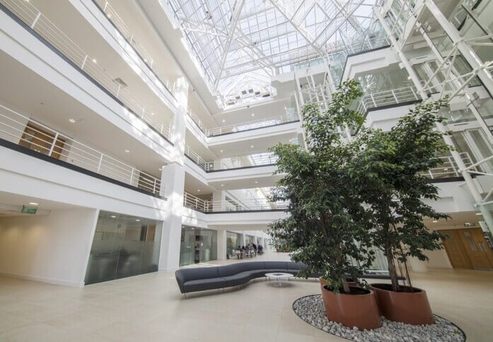 The foyer at Breakspear Way, Regus (Hemel Hempstead)