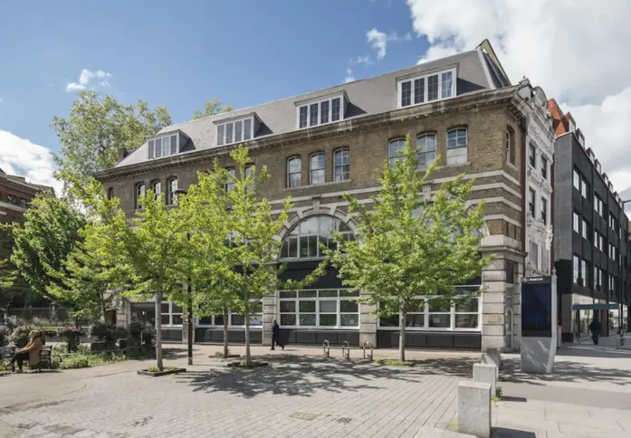 The building at Borough High Street, PG High Cross Ltd, SE1 - London