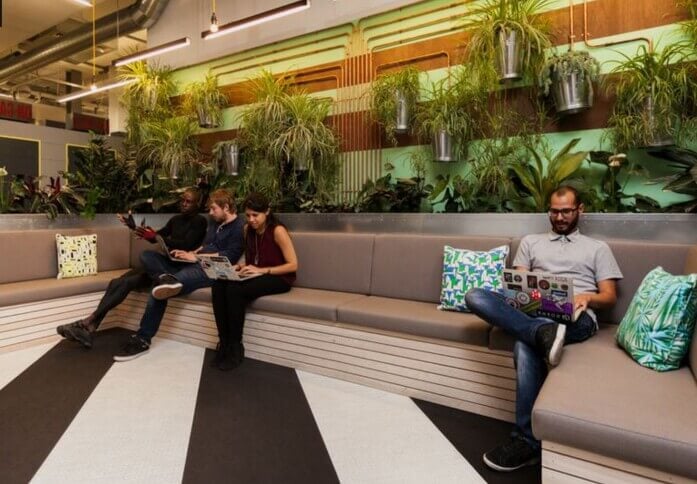 Breakout area at Charterhouse Street, Huckletree in Farringdon