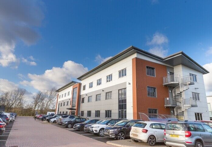 Building pictures of Lake View House, Pure Offices at Warwick, CV34 - West Midlands