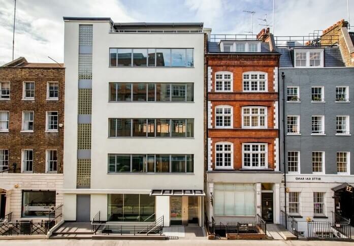 The building at Newman Street, Landmark Space in Fitzrovia, W1 - London