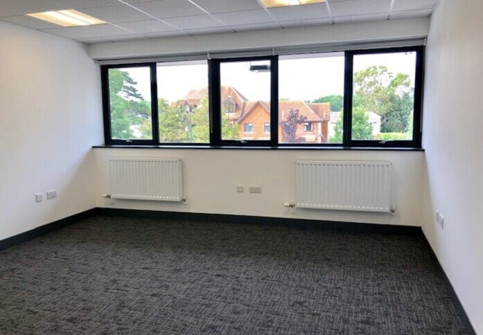 Unfurnished workspace: Courtwick Lane, Biz - Space, Littlehampton