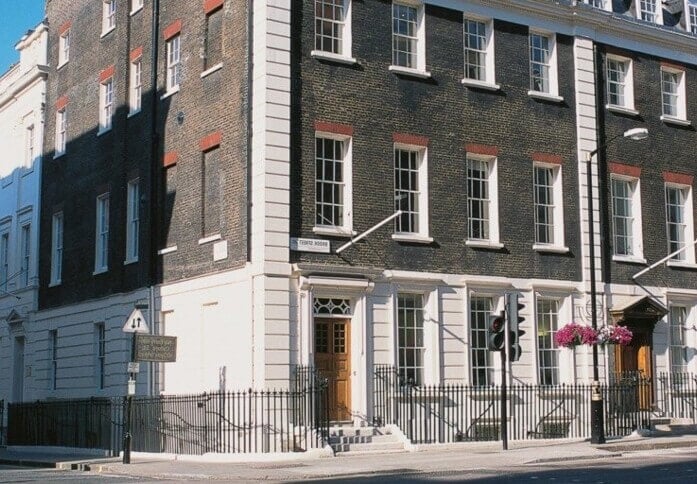 The building at Davies Street, The Argyll Club (LEO) in Mayfair