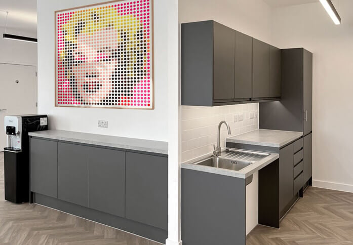 The Kitchen at Ballards Lane, Cubix Ltd in Finchley, N3 - London