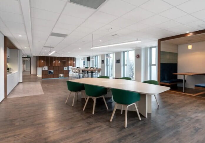 Shared deskspace at High Street, Regus in Epping