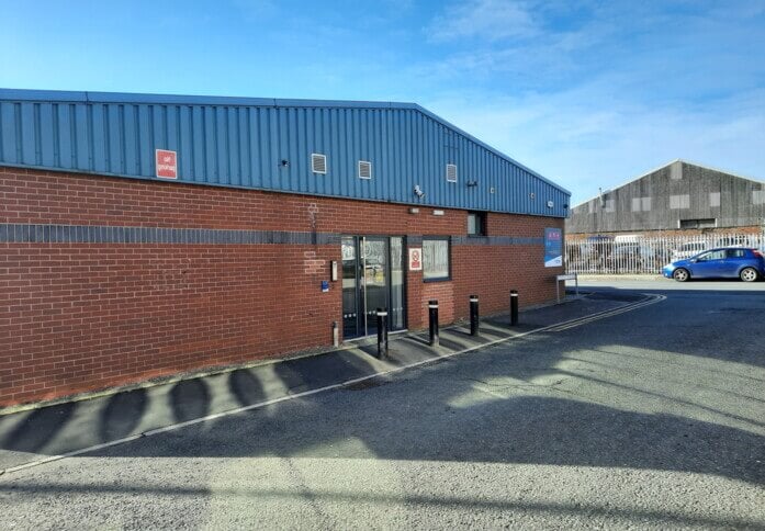 Building pictures of Hornby Street, Business Lodge at Bury