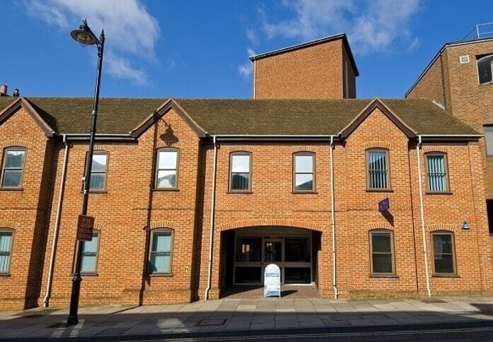 Building pictures of Oxford Street, Regus at Newbury