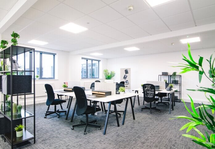 Private workspace in Cheltenham Office Park, Pure Offices (Cheltenham, GL50 - South West)