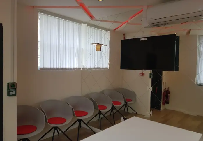 Meeting room - East Ham, Icon Offices Ltd in East Ham, E6 - London