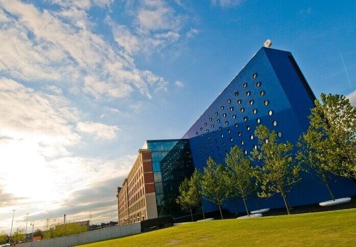 Building pictures of Fort Parkway, Regus at Birmingham