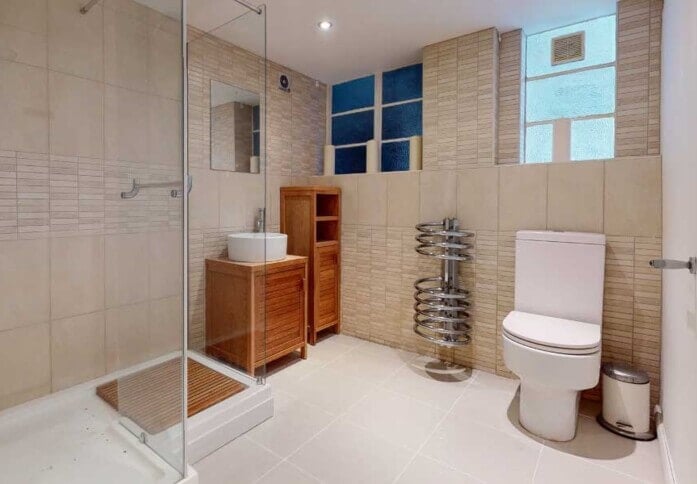 Bathroom facility in Berners Mews, MIYO Ltd (Fitzrovia)