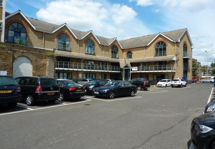 Building pictures of Grinstead Road, City Business Centre at Deptford