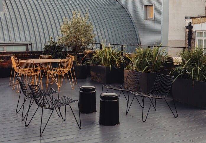 Roof terrace - Red Lion Square, The Office Group Ltd. (FORA) in Holborn, WC1 - London