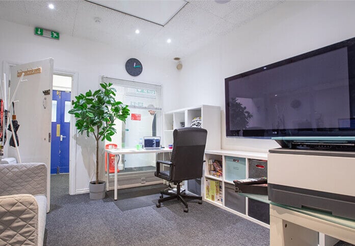 Breakout area at Norwood Road, Access Storage