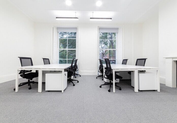 Dedicated workspace Red Lion Square in Holborn