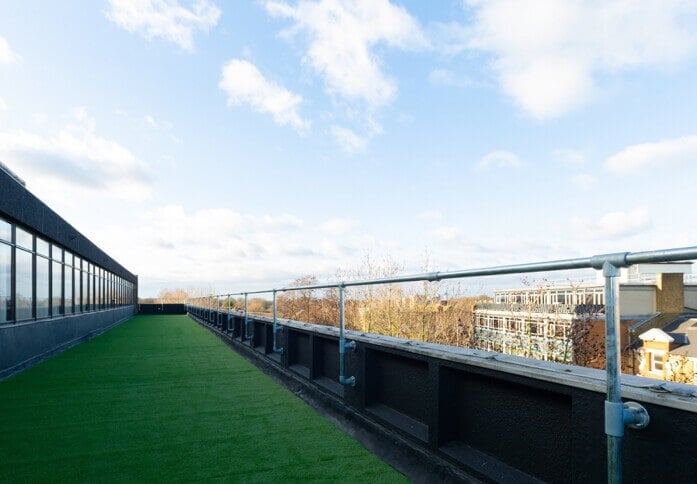 Roof terrace - The Mall, The Boutique Workplace Company in Ealing