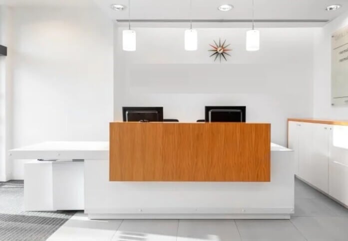 Reception - Grosvenor Square, Regus in Southampton