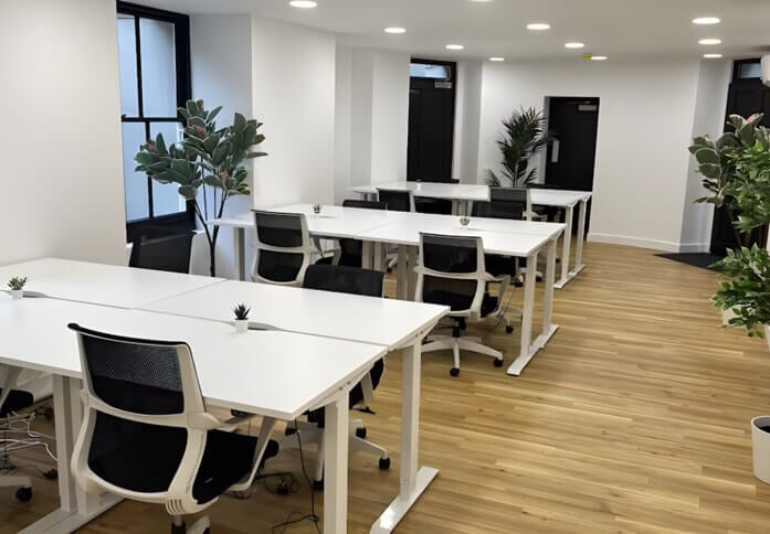 Dedicated workspace, 21 Grosvenor Gardens, Hubflow Ltd in Belgravia, SW1 - London