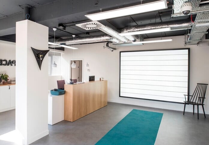 Reception - The Causeway, Regus in Teddington