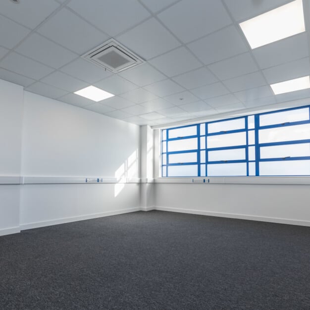 Unfurnished workspace: Effie Road, Access Storage in Fulham